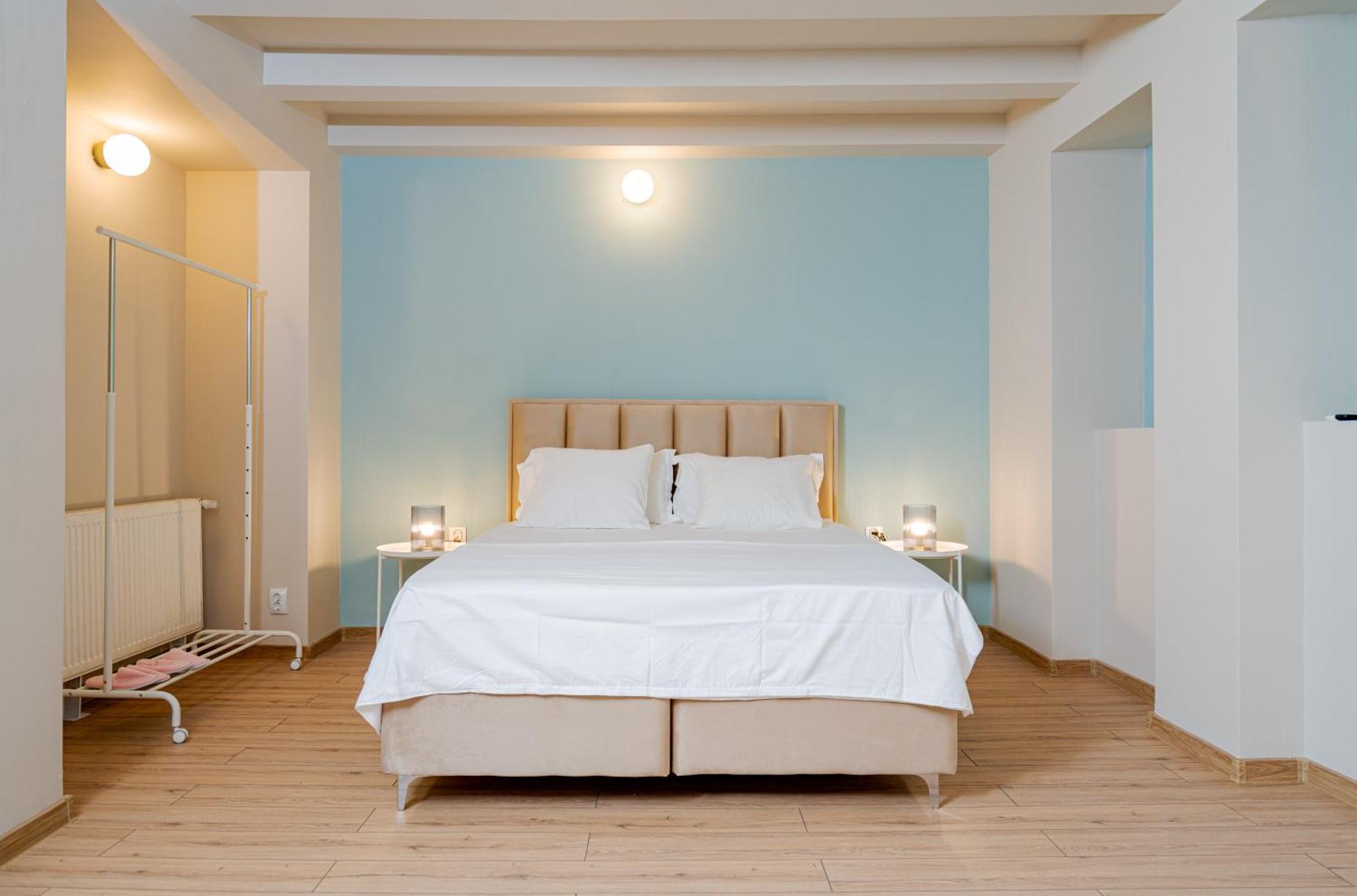 Romana Boutique Bukares Bagian luar foto