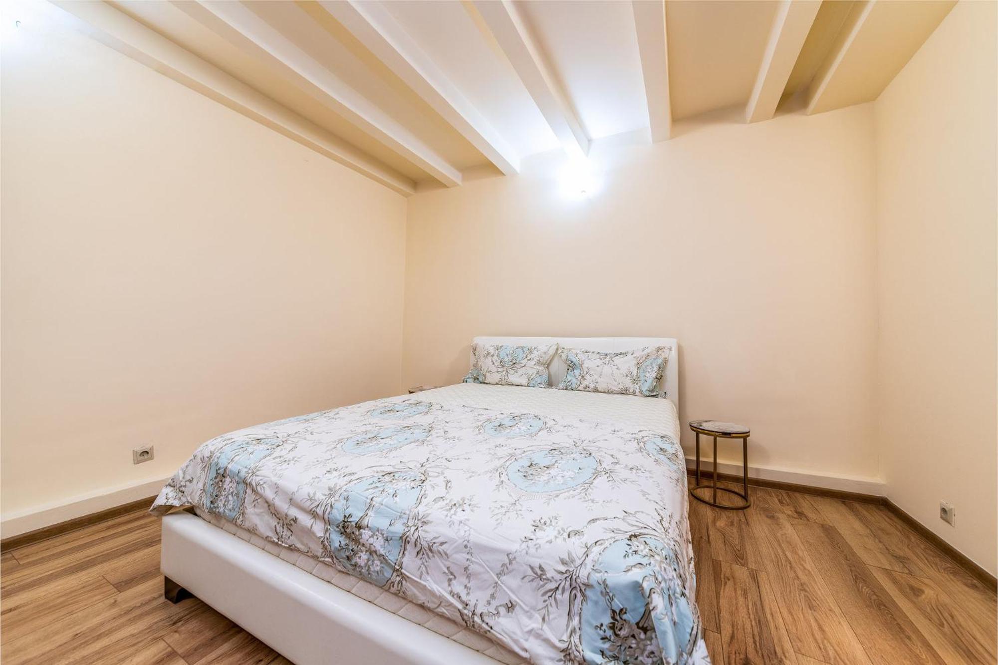 Romana Boutique Bukares Bagian luar foto