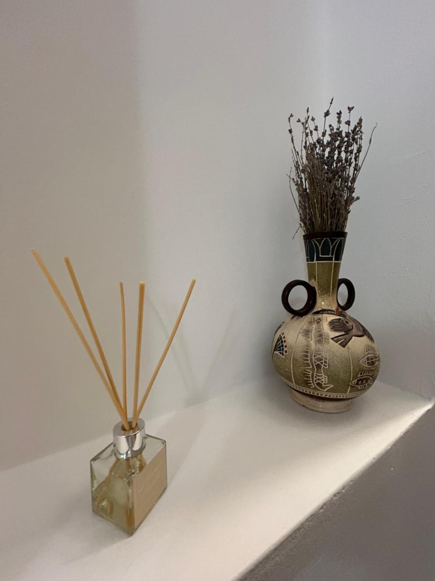 Romana Boutique Bukares Bagian luar foto