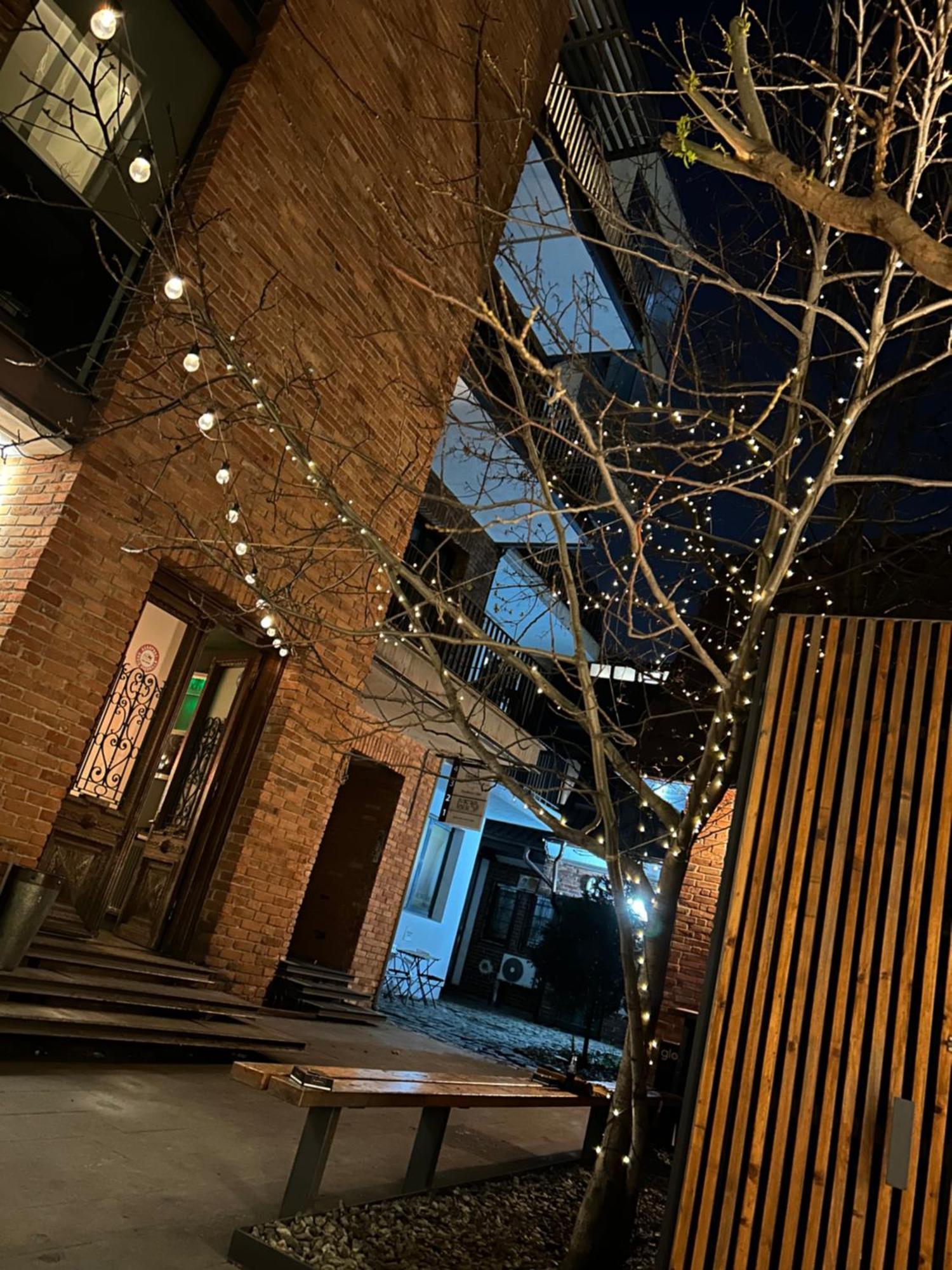 Romana Boutique Bukares Bagian luar foto