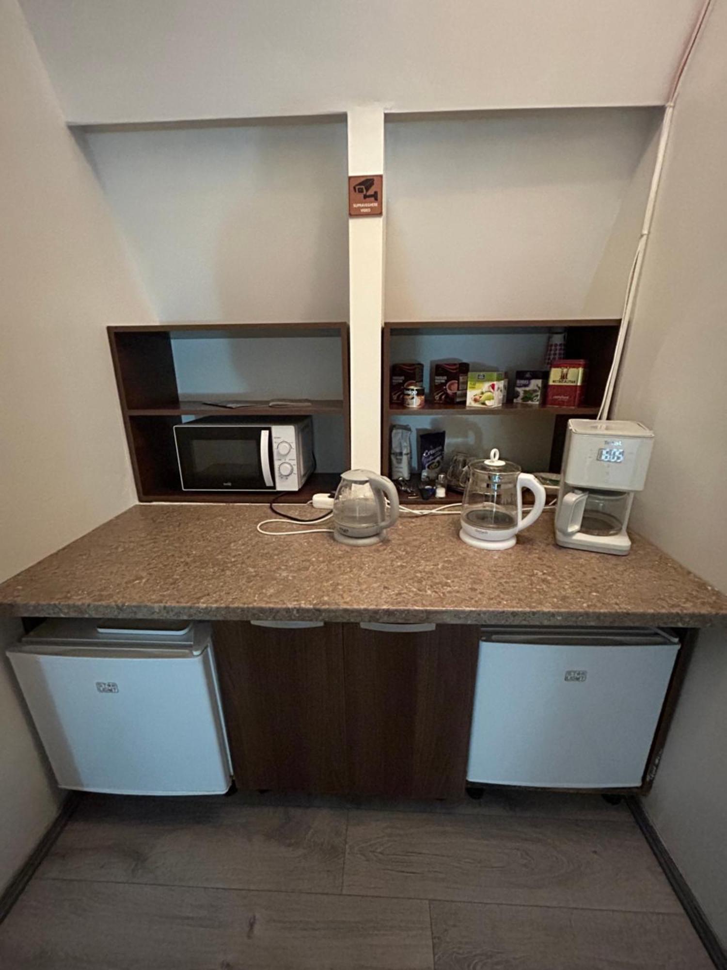 Romana Boutique Bukares Bagian luar foto